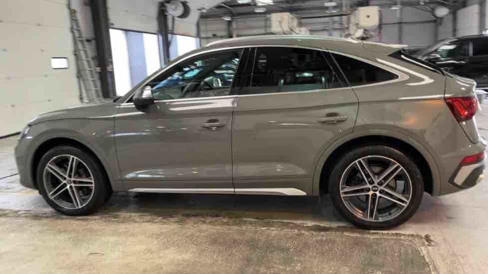 More views of Audi SQ5