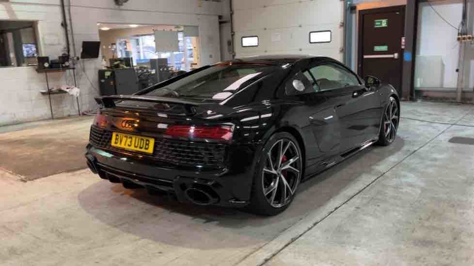 More views of Audi R8