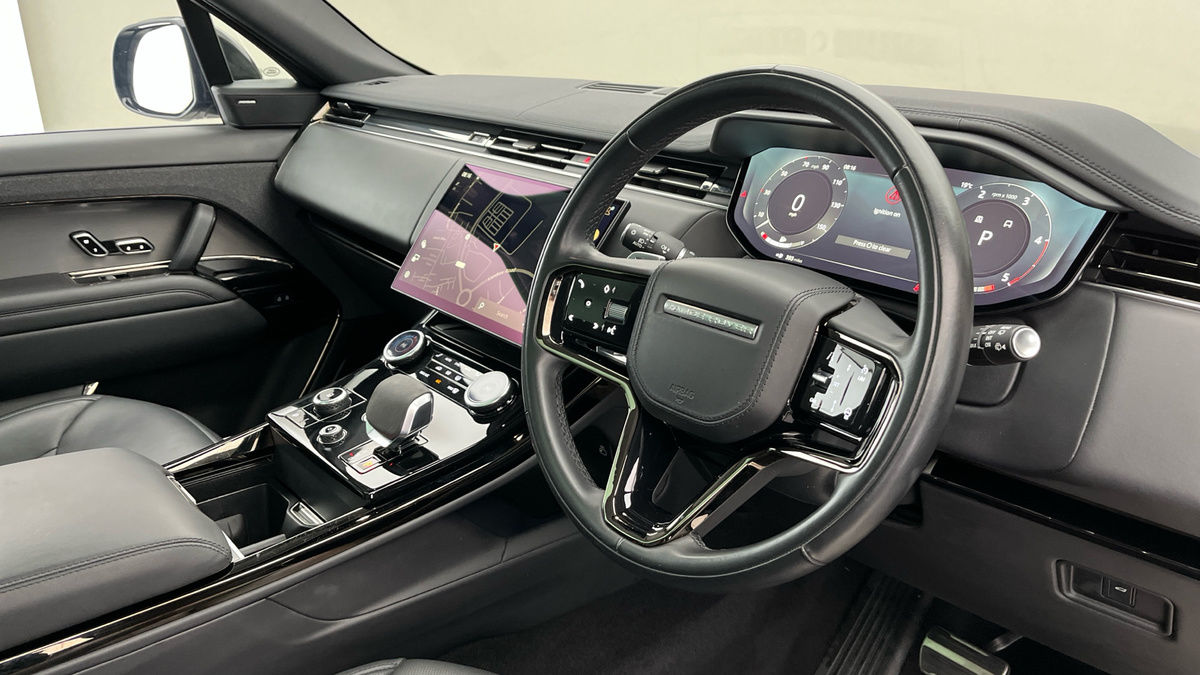 Land Rover Range Rover Sport Image 5