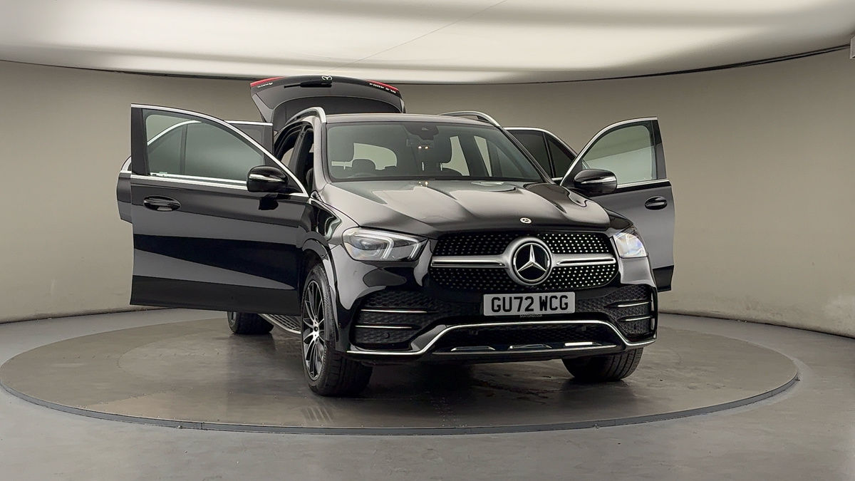 More views of Mercedes-Benz GLE