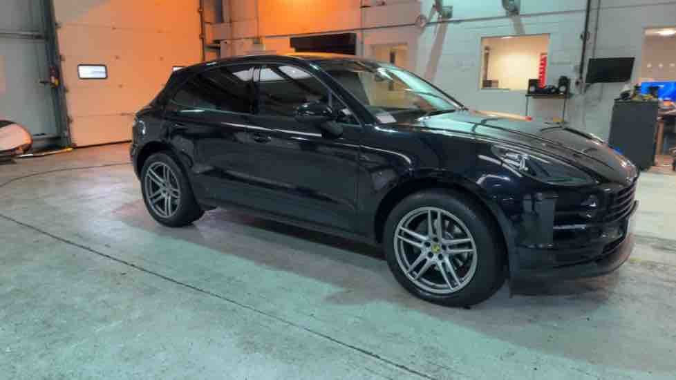 More views of Porsche Macan