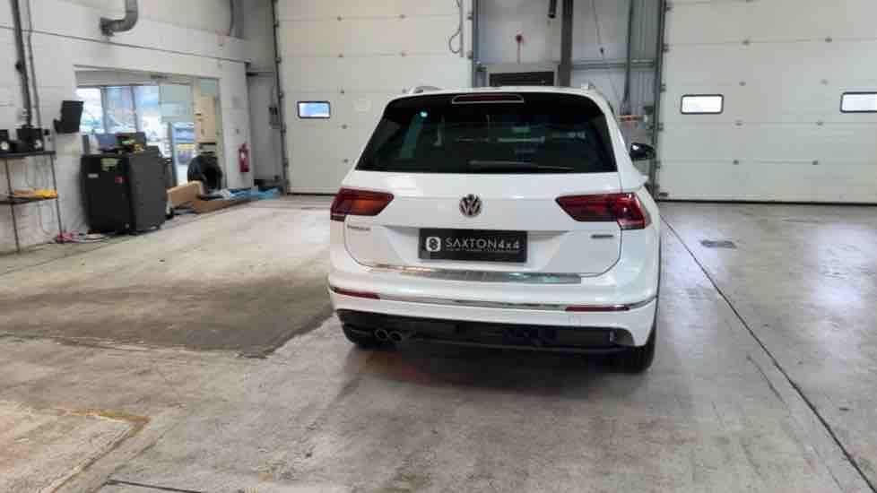 More views of Volkswagen Tiguan