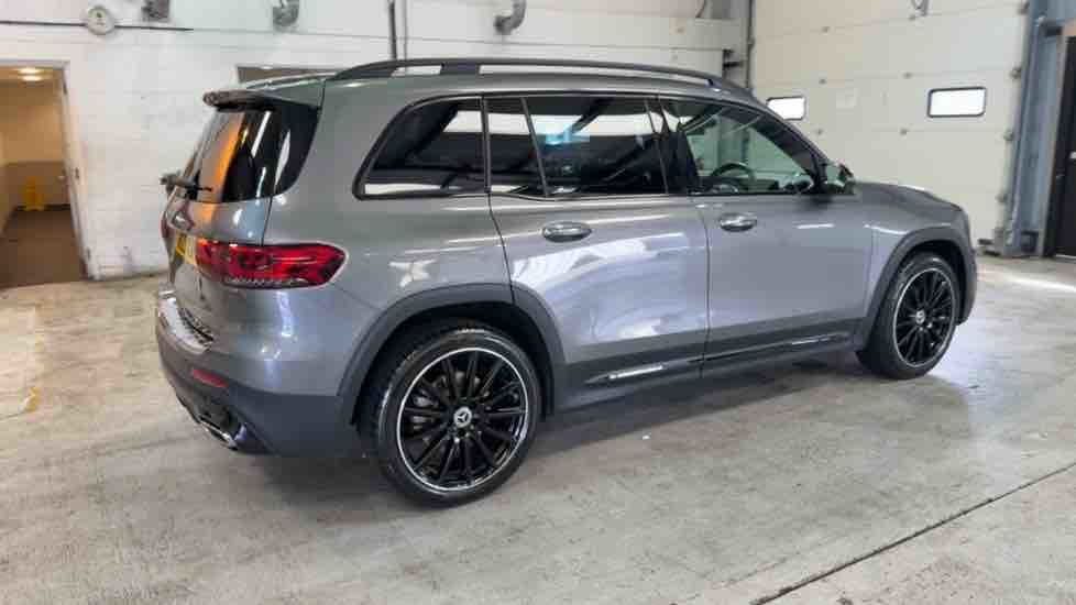 More views of Mercedes-Benz GLB