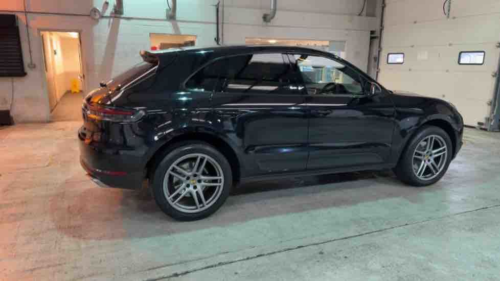 More views of Porsche Macan