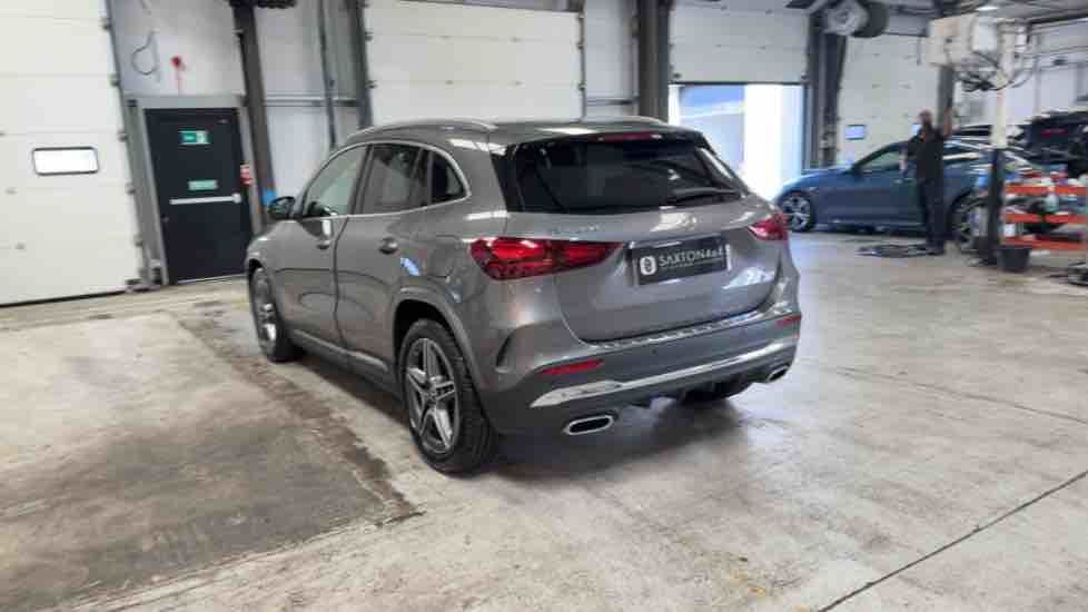 More views of Mercedes-Benz GLA