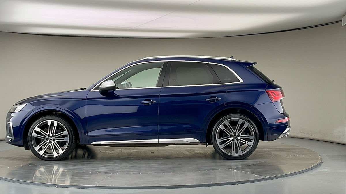 More views of Audi SQ5