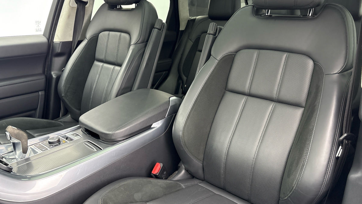 Land Rover Range Rover Sport Image 7