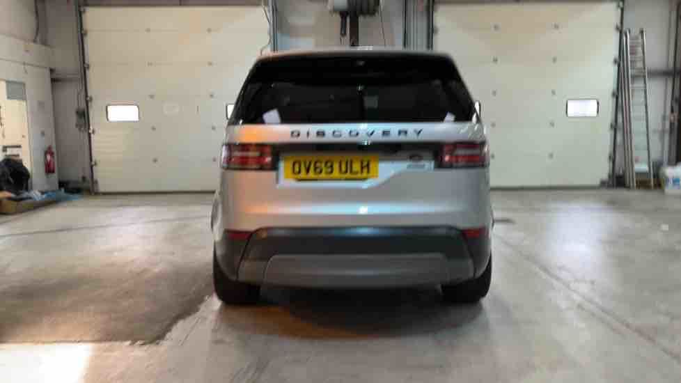 More views of Land Rover Discovery