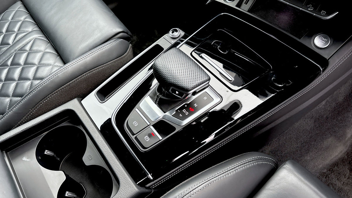 Audi Q5 Image 6