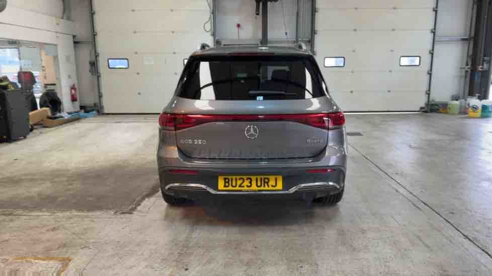 More views of Mercedes-Benz EQB