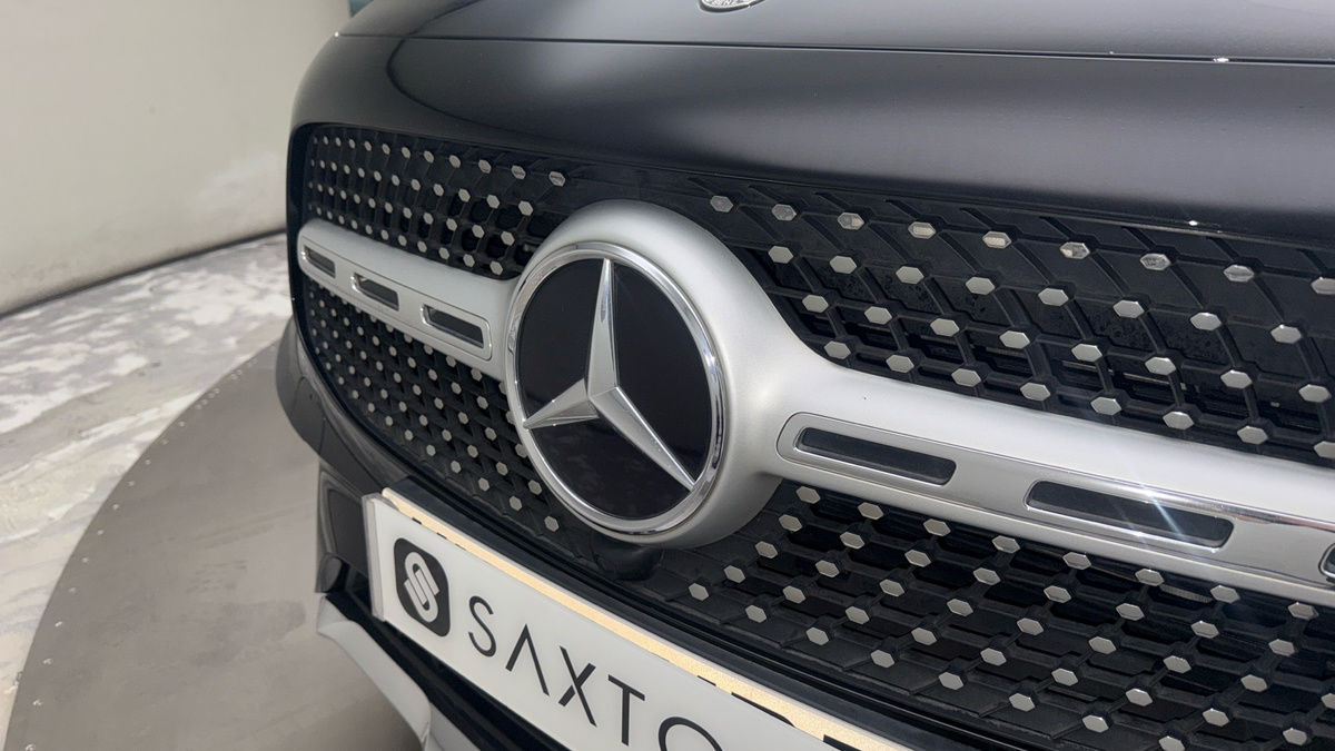 Mercedes-Benz GLB Image 20