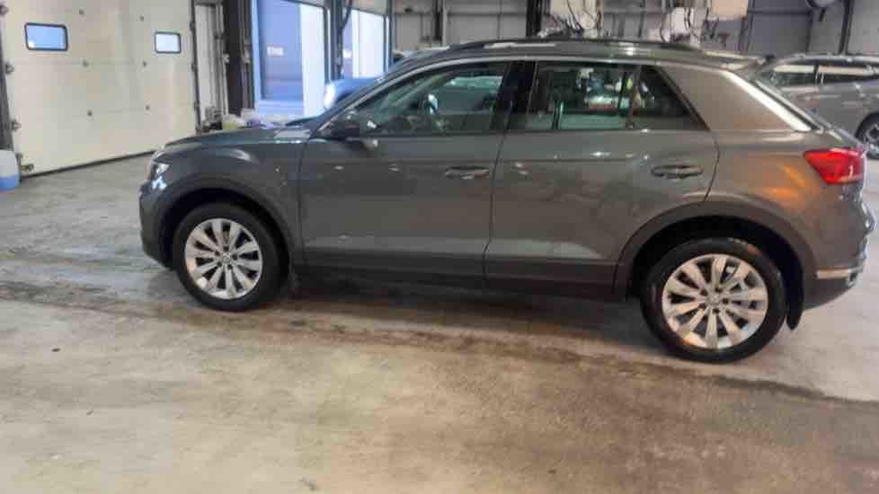 More views of Volkswagen T-Roc