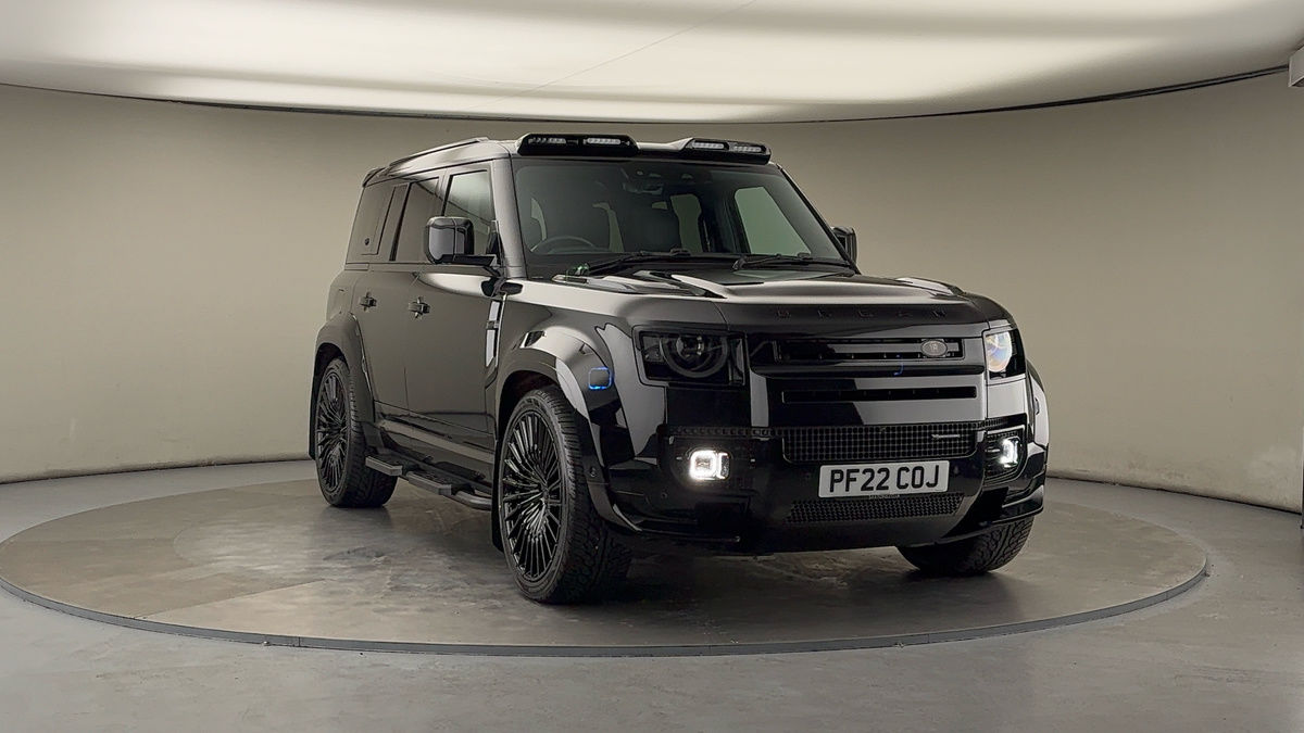 More views of Land Rover Defender 110