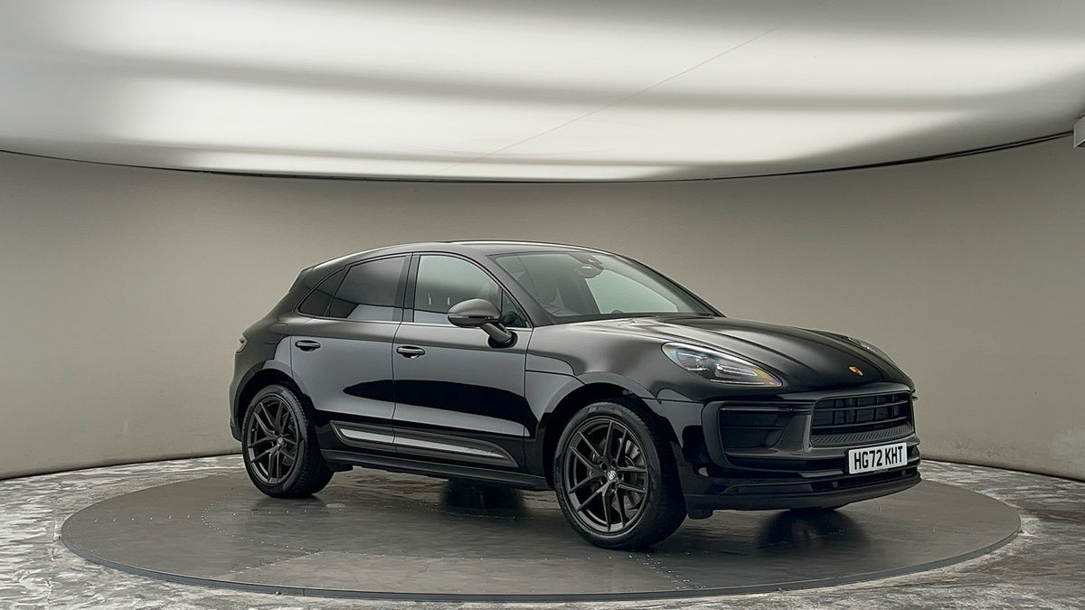 More views of Porsche Macan