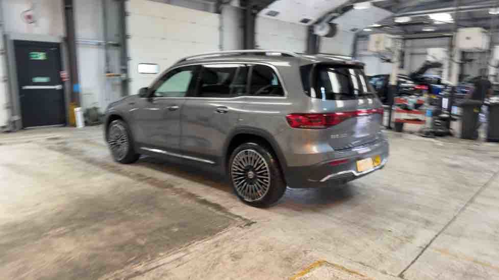 More views of Mercedes-Benz EQB