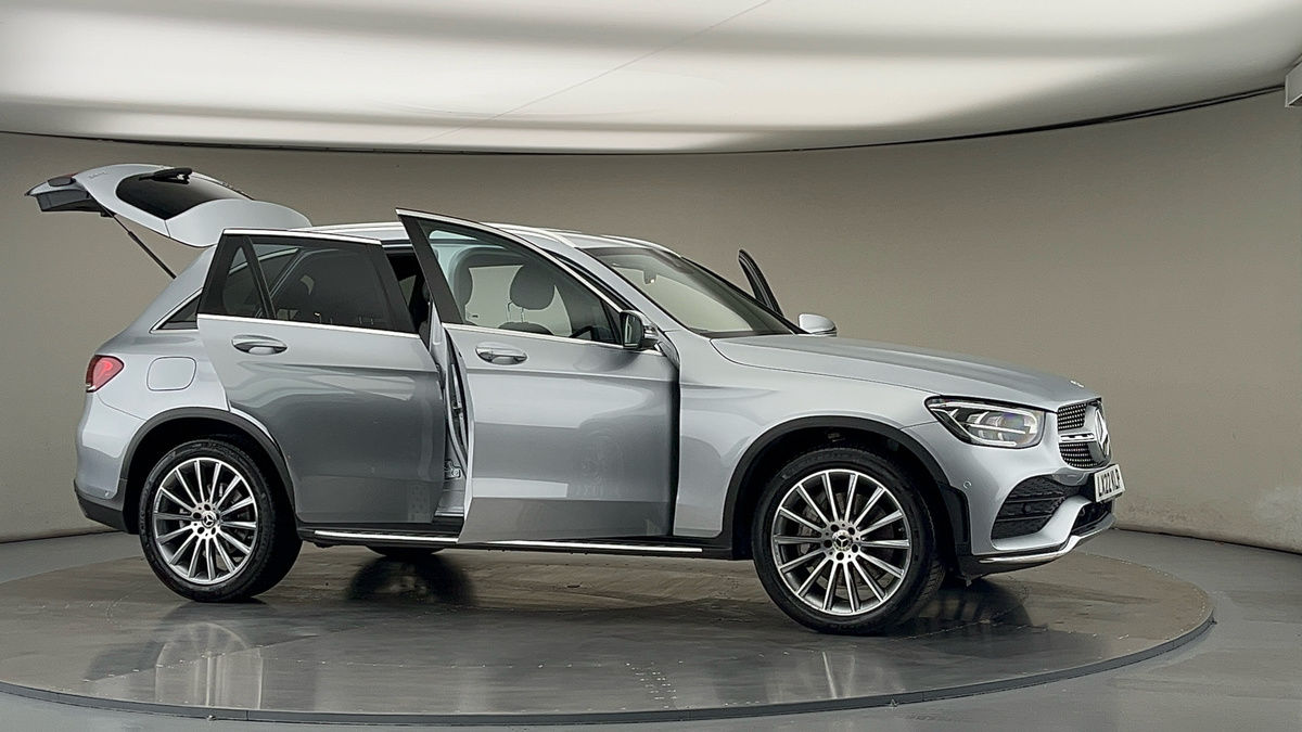 More views of Mercedes-Benz GLC
