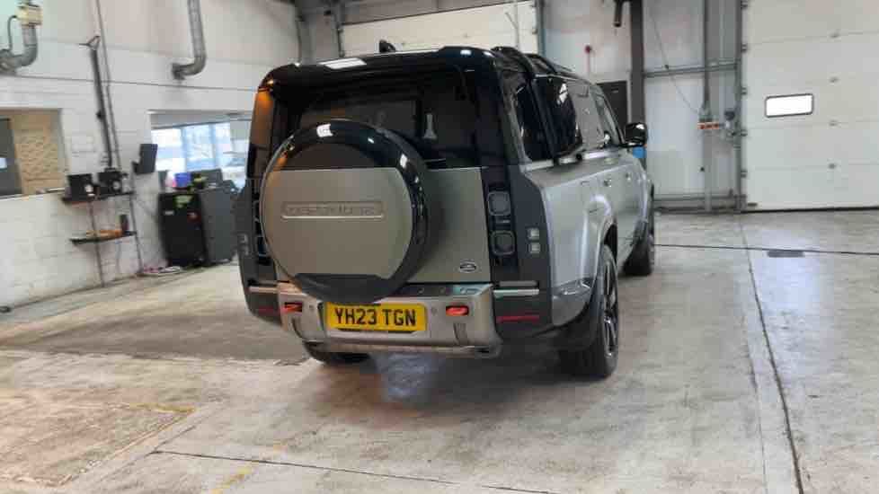 More views of Land Rover Defender 130