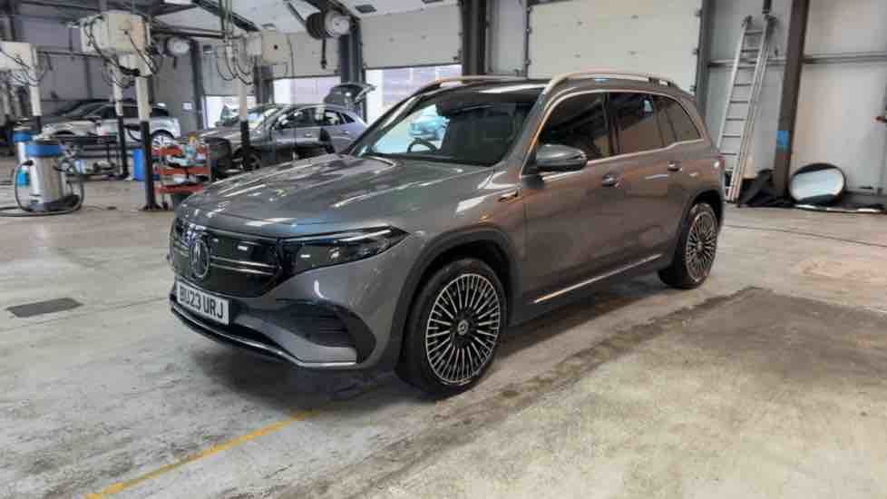 More views of Mercedes-Benz EQB