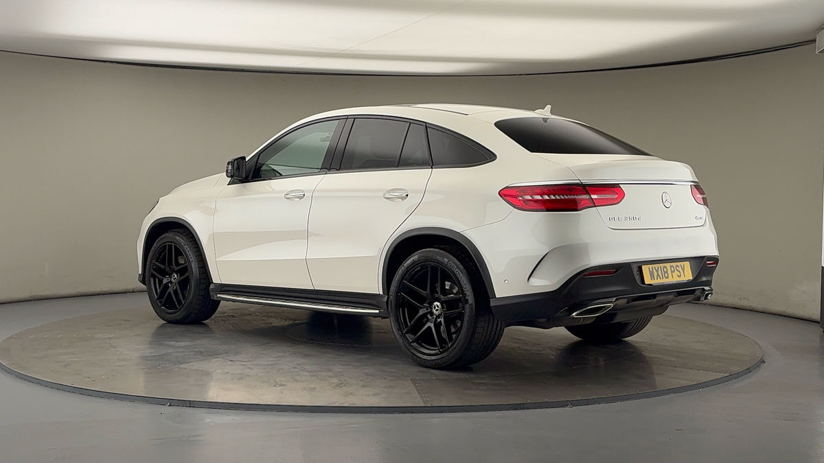 More views of Mercedes-Benz GLE