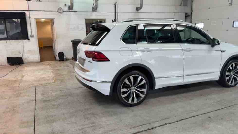 More views of Volkswagen Tiguan