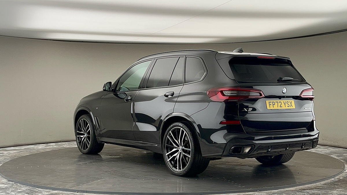 BMW X5 Image 2