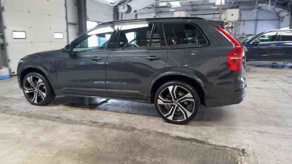 More views of Volvo XC90