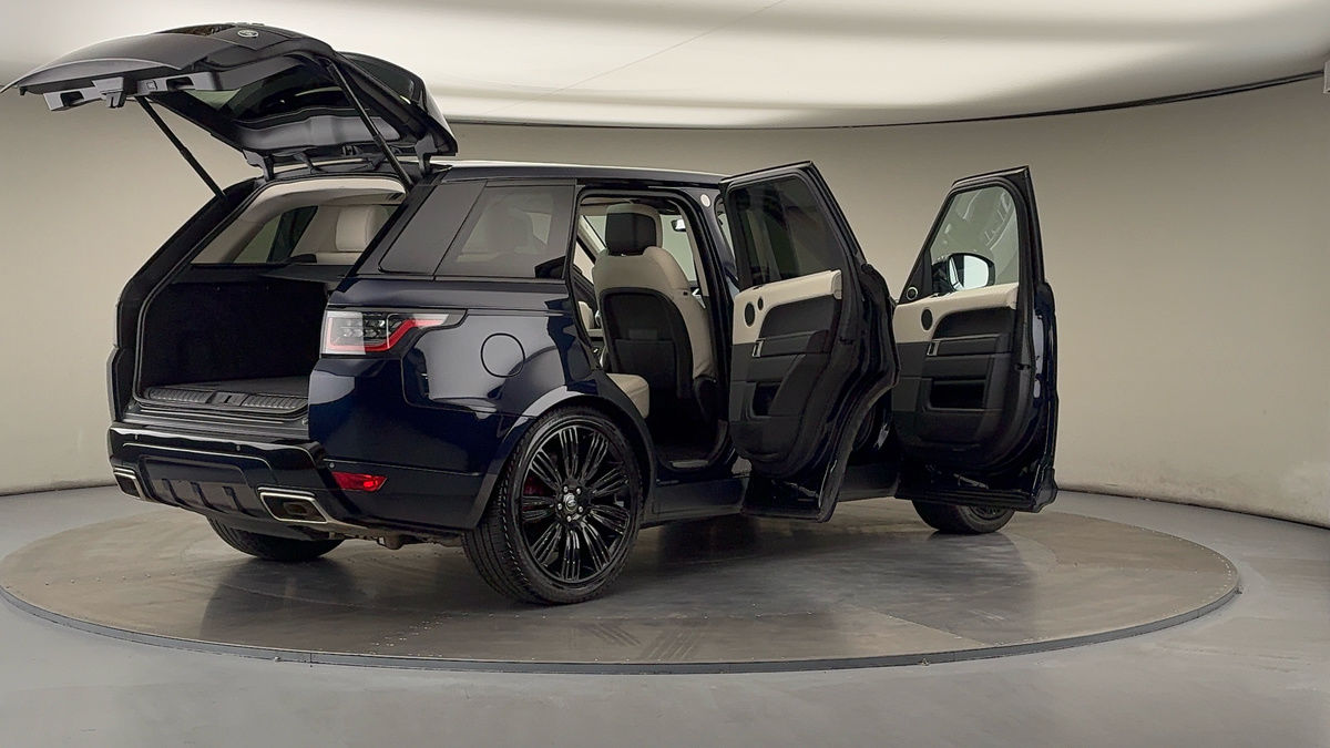 More views of Land Rover Range Rover Sport