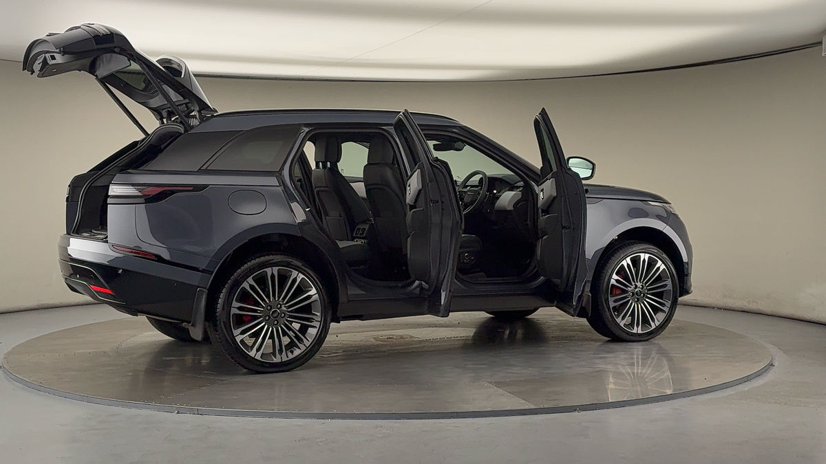 More views of Land Rover Range Rover Velar