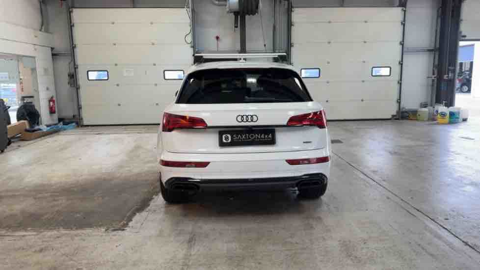 More views of Audi Q5