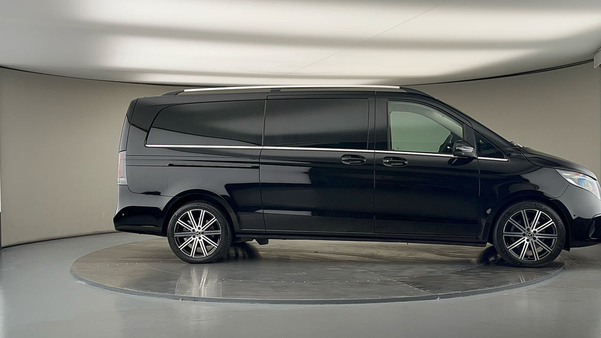 More views of Mercedes-Benz V Class