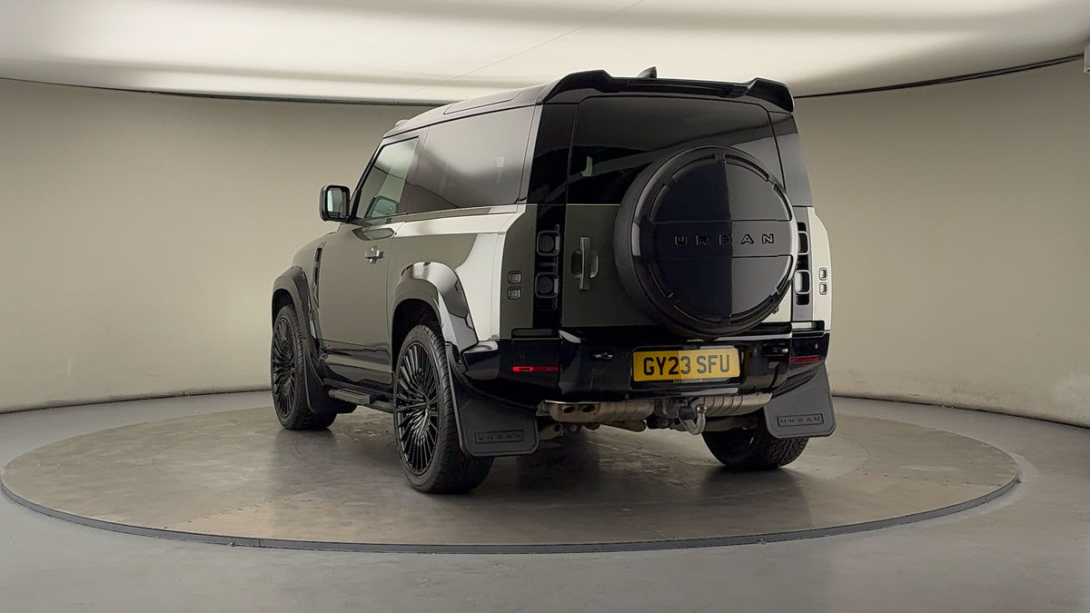 More views of Land Rover Defender 90