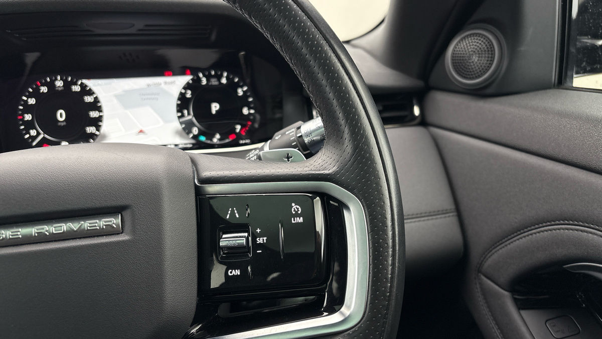 Land Rover Range Rover Evoque Image 14