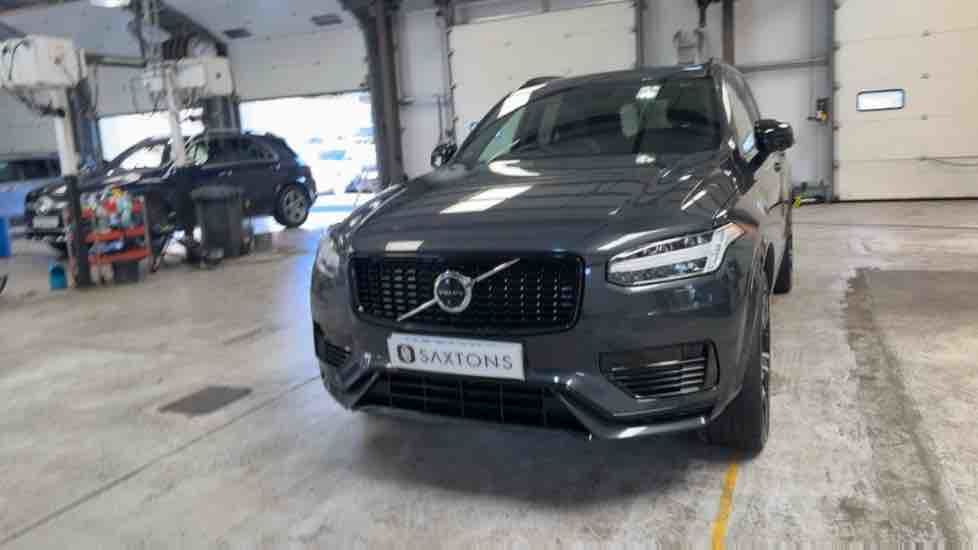 More views of Volvo XC90