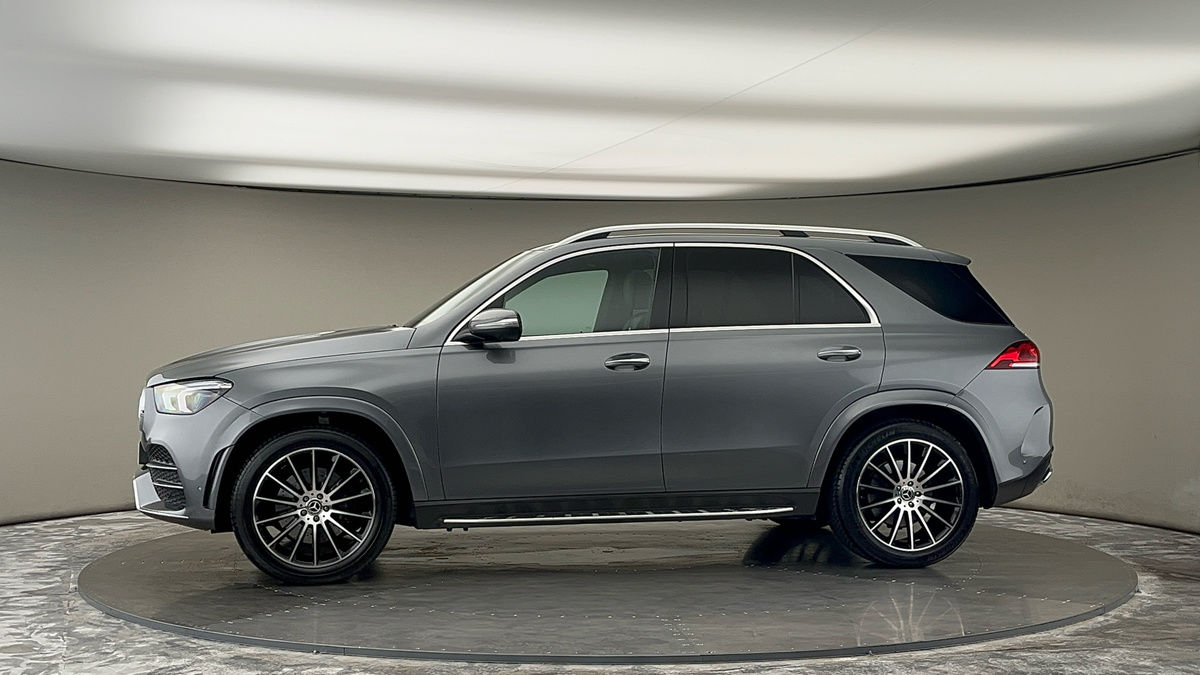 More views of Mercedes-Benz GLE