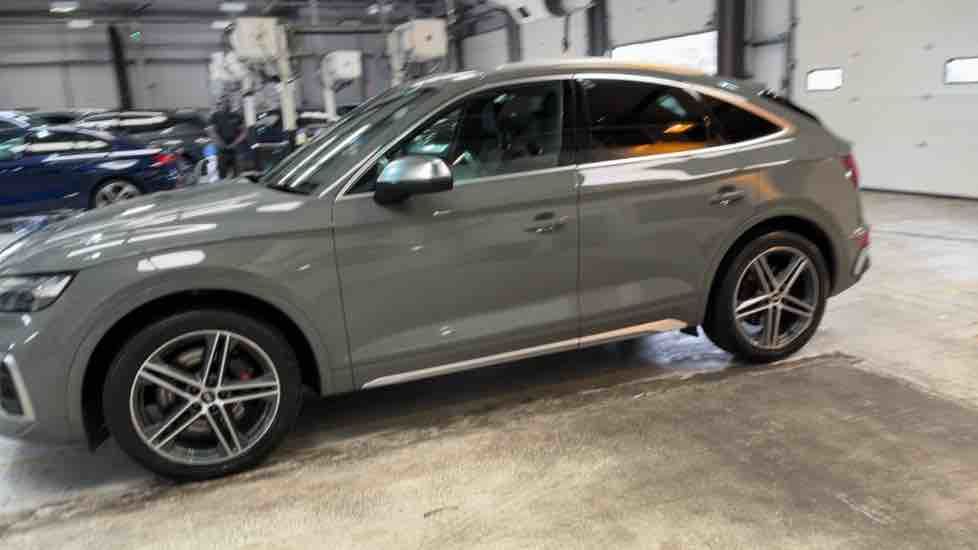 More views of Audi SQ5