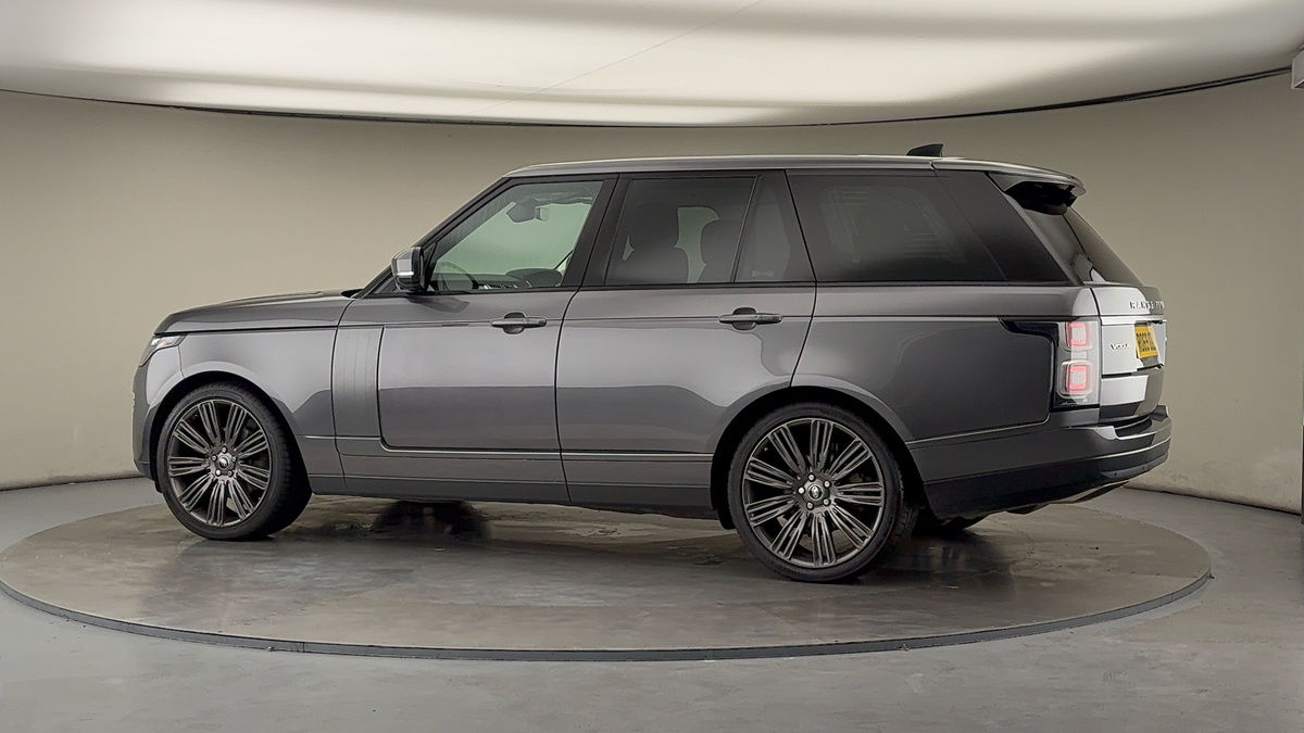 More views of Land Rover Range Rover