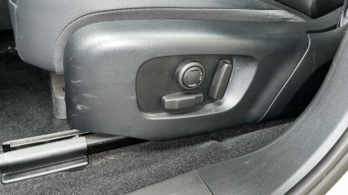 Land Rover Range Rover Evoque Image 6