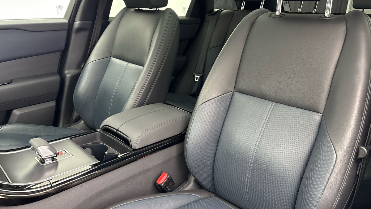 Land Rover Range Rover Velar Image 7