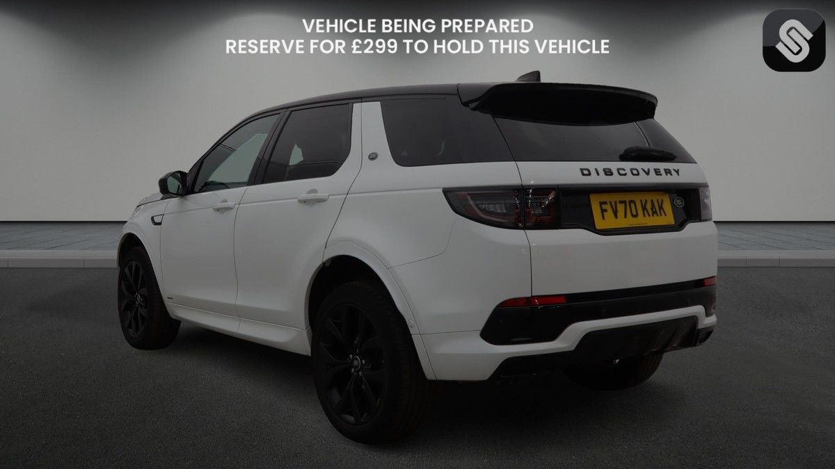 Land Rover Discovery Sport Image 3