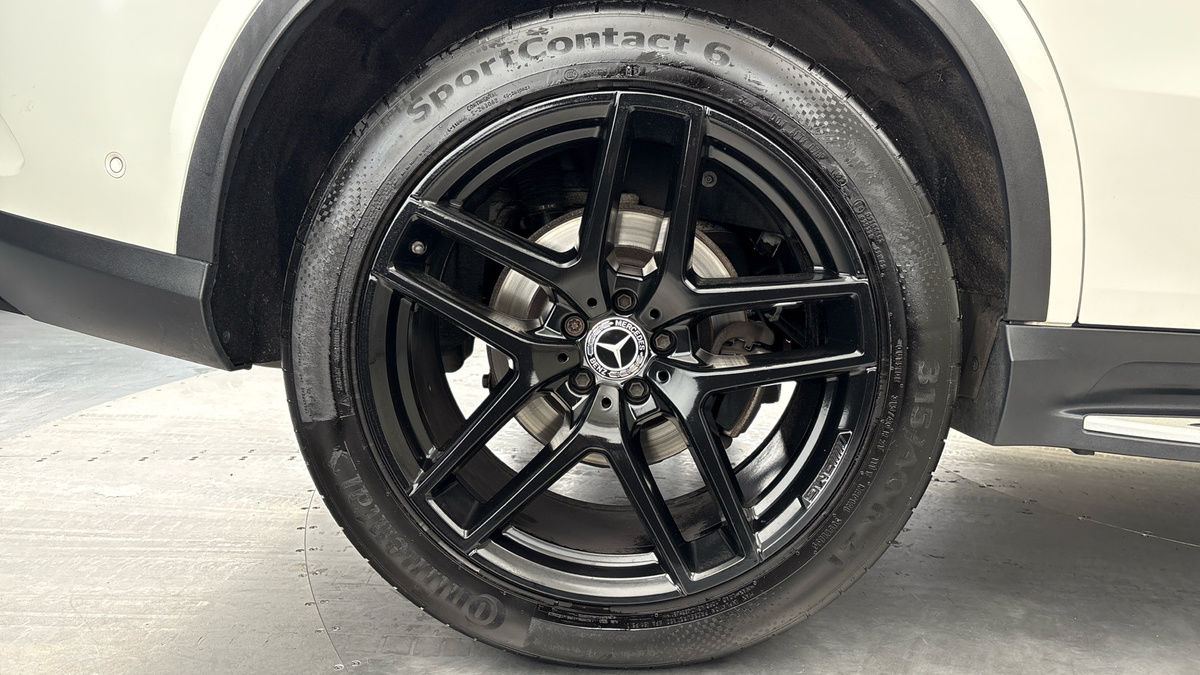 Mercedes-Benz GLE Image 10