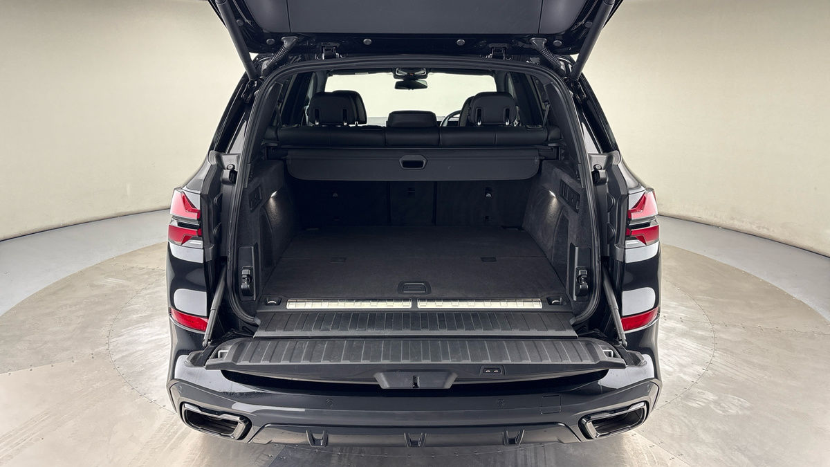 BMW X5 Image 11