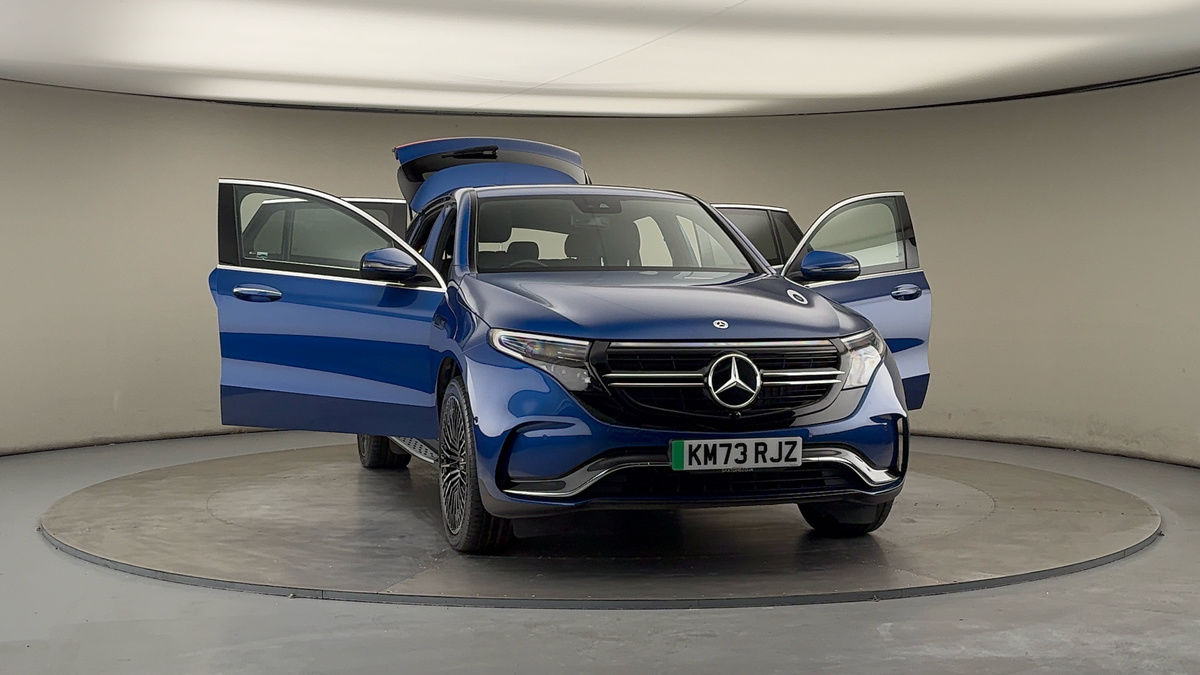More views of Mercedes-Benz EQC