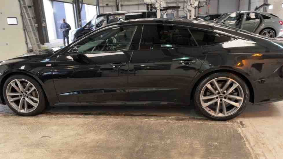 More views of Audi A7