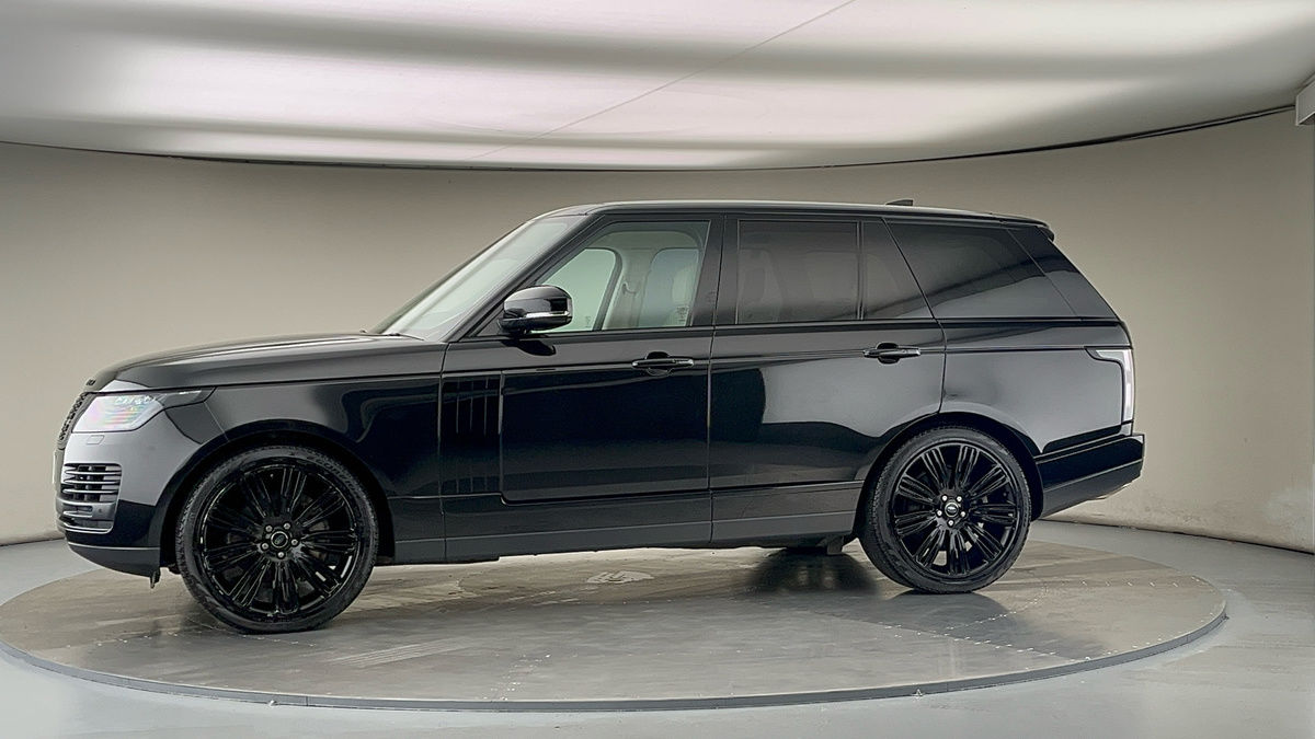 More views of Land Rover Range Rover