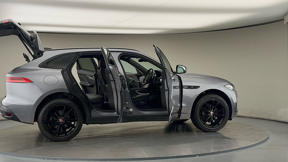 More views of Jaguar F-PACE