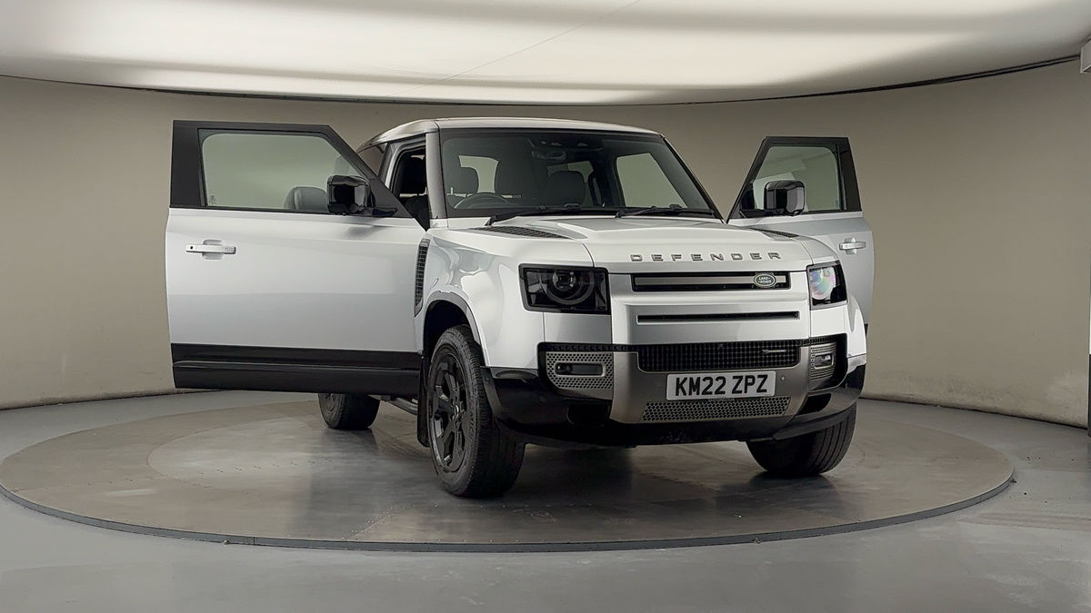 More views of Land Rover Defender 90