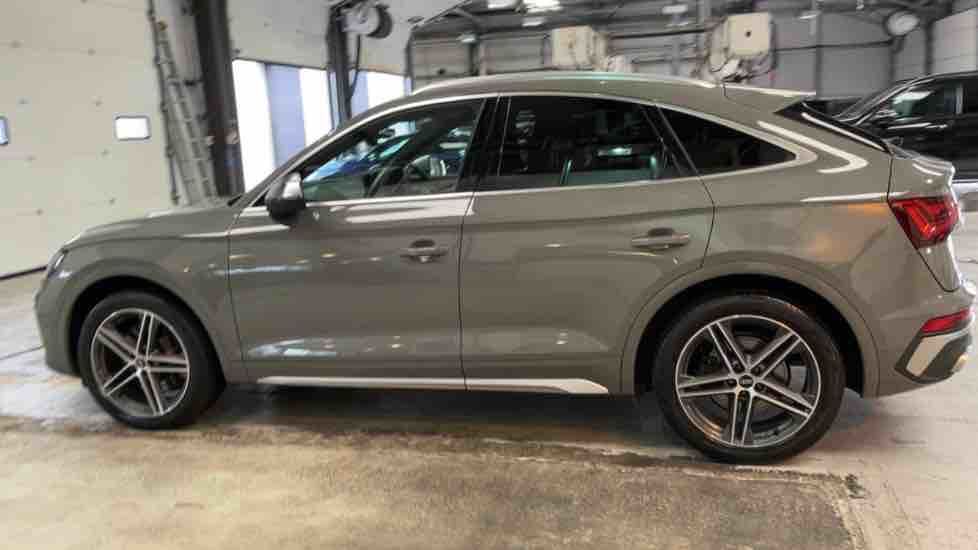 More views of Audi SQ5