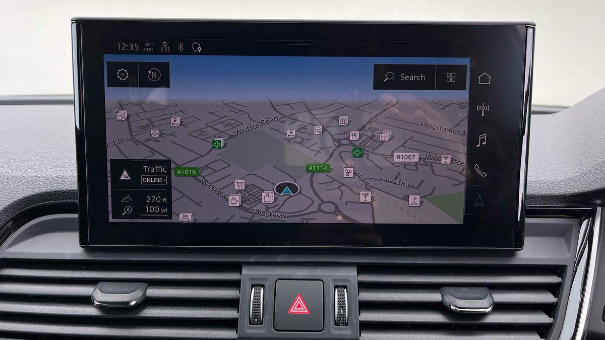 Audi Q5 Image 17