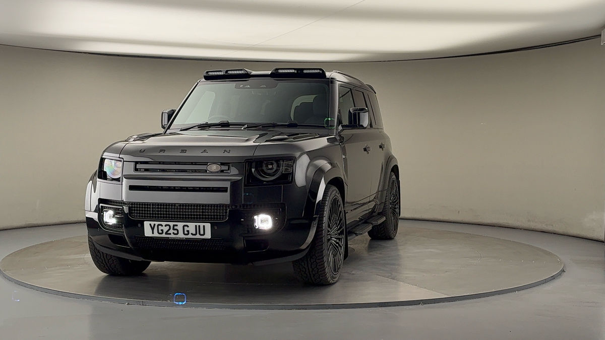 More views of Land Rover Defender 110