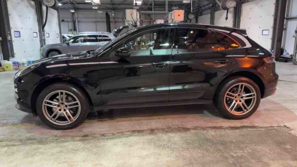 More views of Porsche Macan